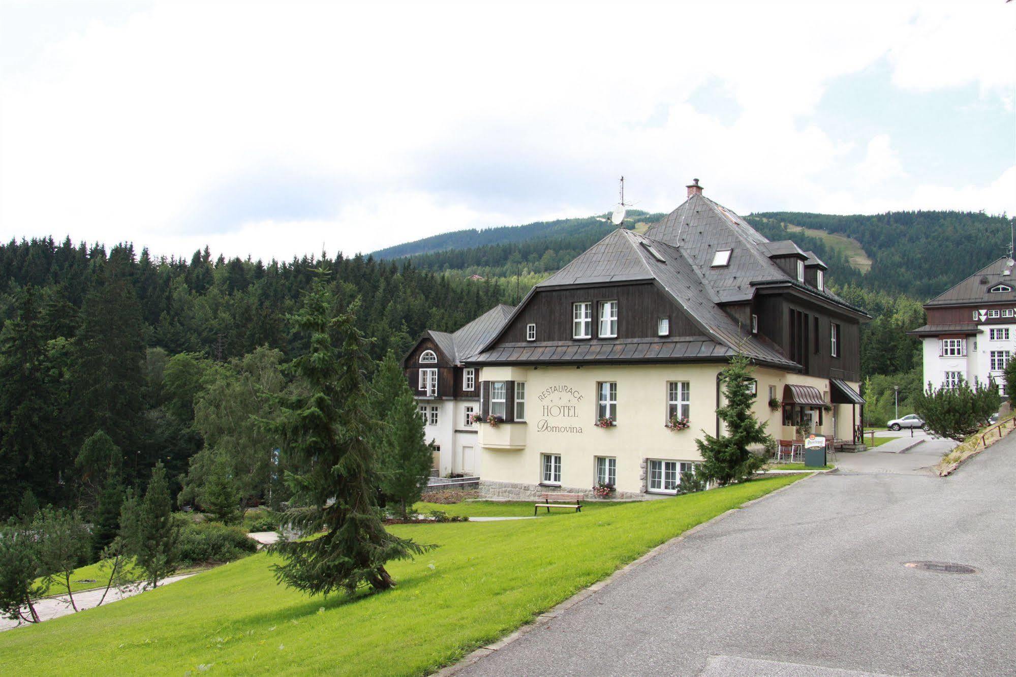 Lyzarska Bouda Domovina Hotel Špindlerŭv Mlýn Eksteriør billede
