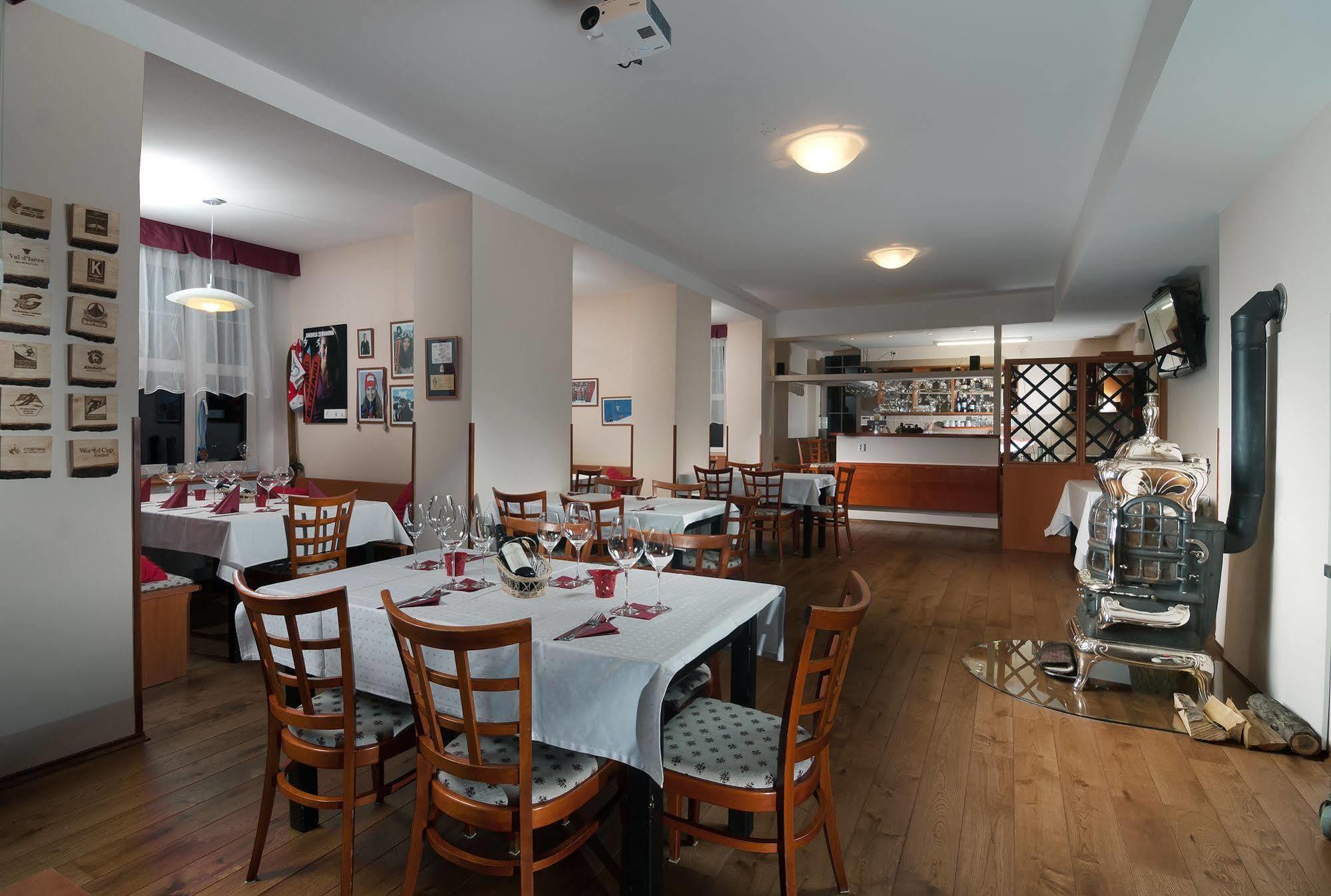 Lyzarska Bouda Domovina Hotel Špindlerŭv Mlýn Eksteriør billede